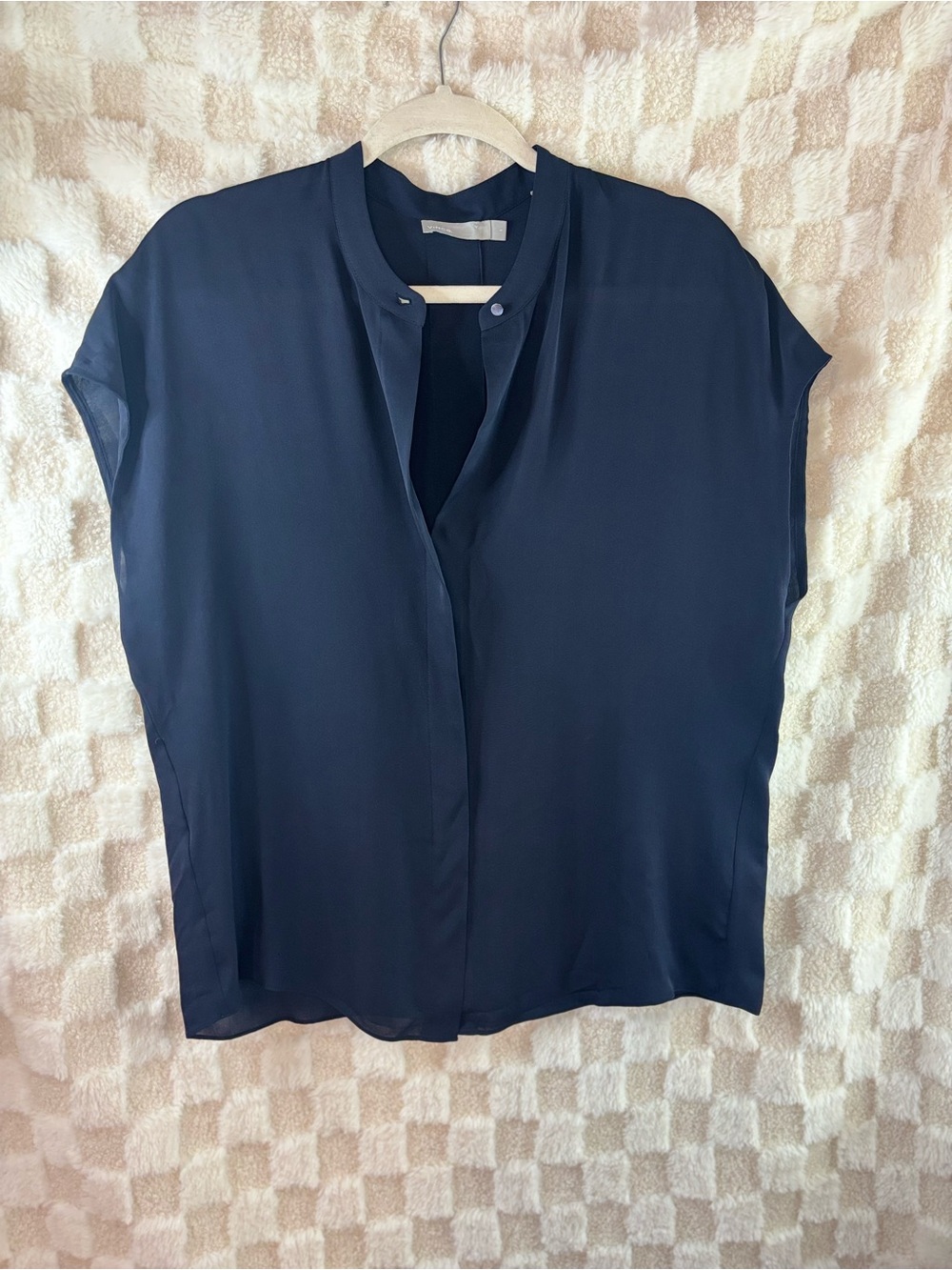 Vince Women’s Short-Sleeve Mandarin Collar Blouse size S 100% Silk